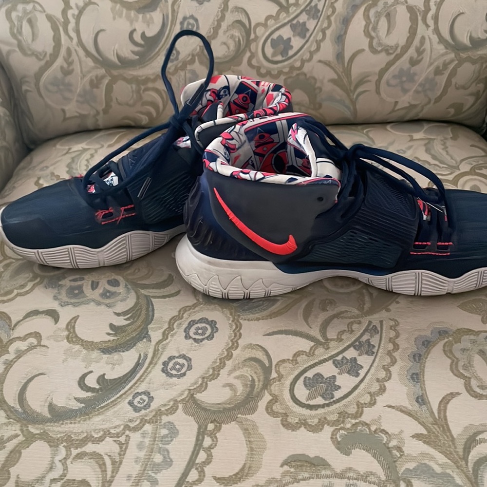 Kyrie Flytrap 8’s - image 2